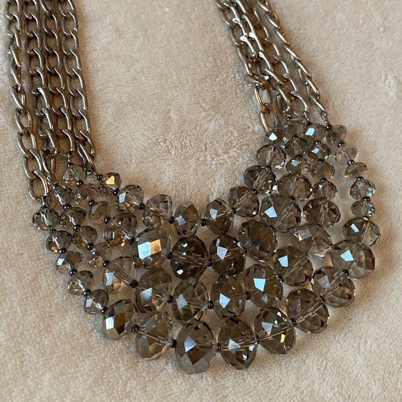LOFT Statement Necklace - Picture 2 of 3